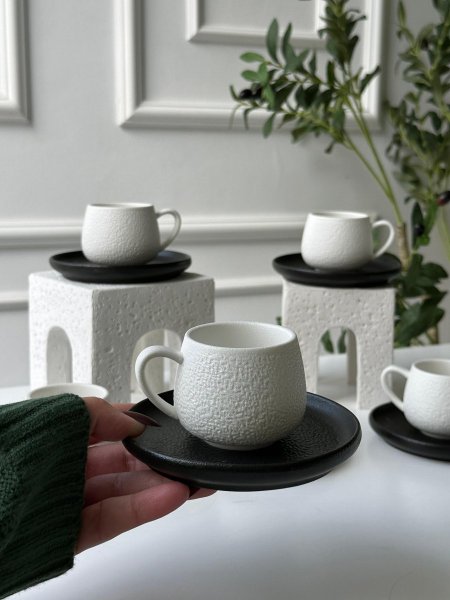 طقم فناجين قهوه 6+6 بورسلان مبزر ابيض مط <br> <span class='text-color-warm'>نفذت الكمية (Sold Out)</span>