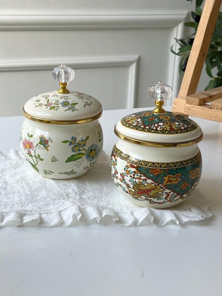 سكريه توتيا