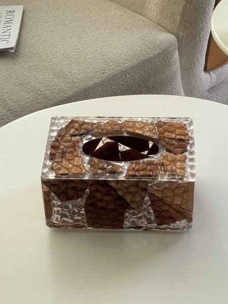 علبه محارم اكرلك محجر