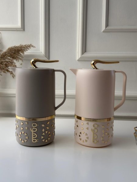 براد قهوه بلاستيك مبزر خط عربي 1 لتر <br> <span class='text-color-warm'>نفذت الكمية (Sold Out)</span>