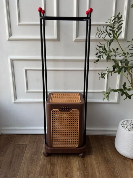 سلة غسيل + علاقه ملابس (39*35*135)سم