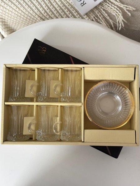 استكانه زجاج محزز حز مذهب 6+6