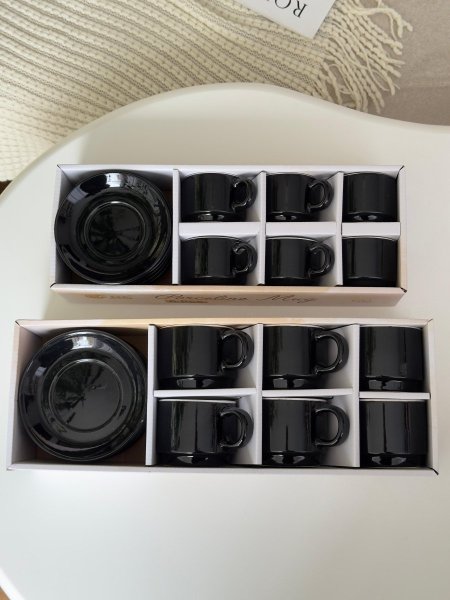 طقم 6+6 فناجين بورسلان اسود