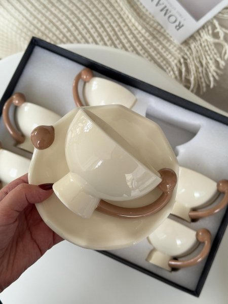 فناجين شاي بورسلان يد ديكور بني 6+6