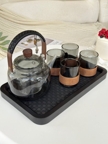 طقم ابريق+4كاسات+صينيه