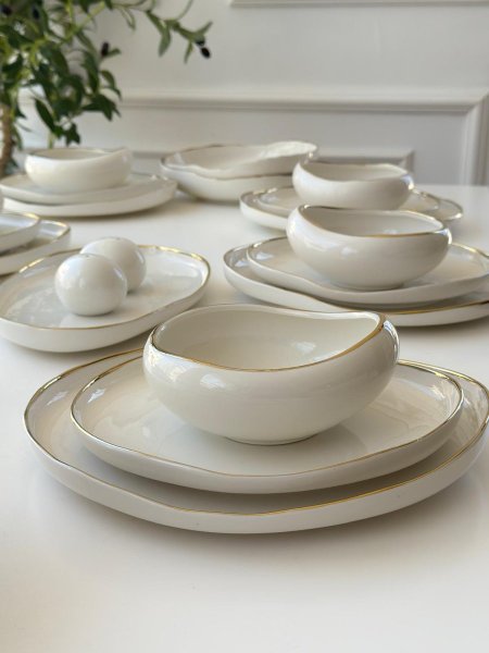 طقم صحون 27 قطعه مموج ابيض حز ذهبي