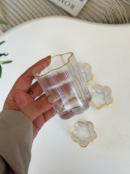 كاسات عصير محزز حز ذهبي / 6