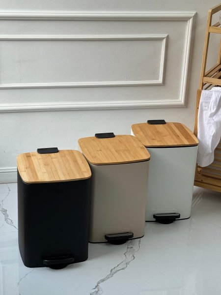 سطل دعسه مربع20لتر