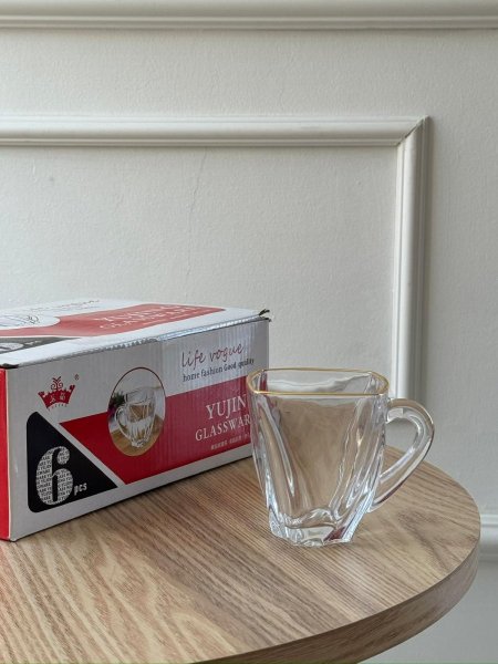 كاسات شاي شفاف حز ذهبي / 6